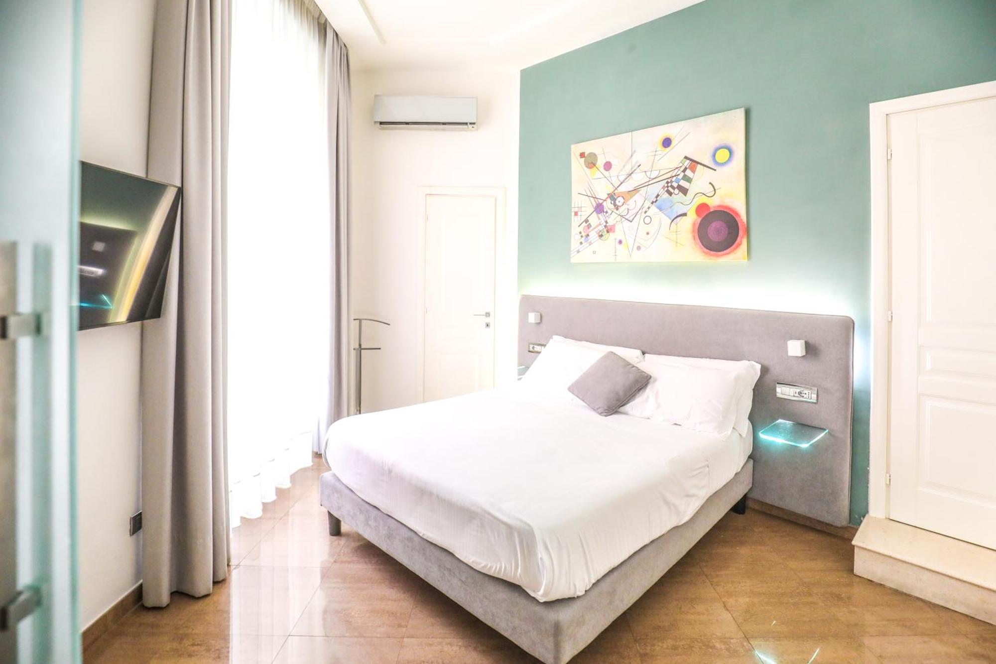 Sanfelice 33 Luxury Suites Napoli Bagian luar foto